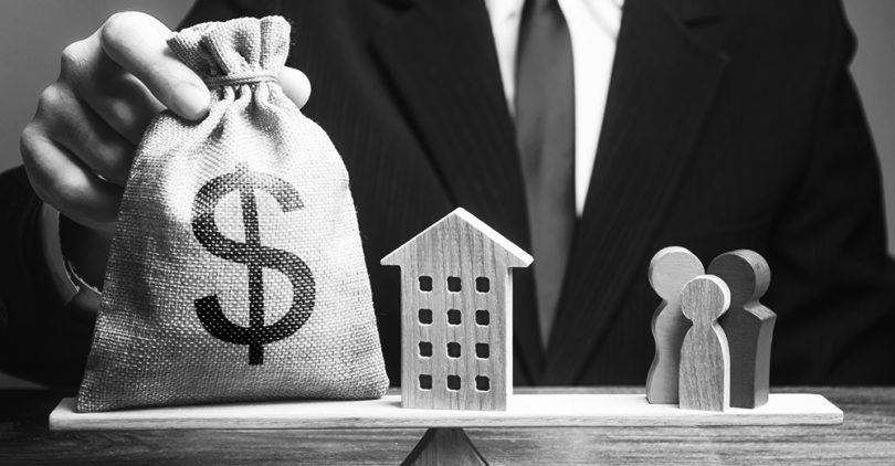 securedvsunsecuredloans_shutterstock_1606552657